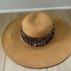 Kelly & Katie Leopard Print Floppy Hat